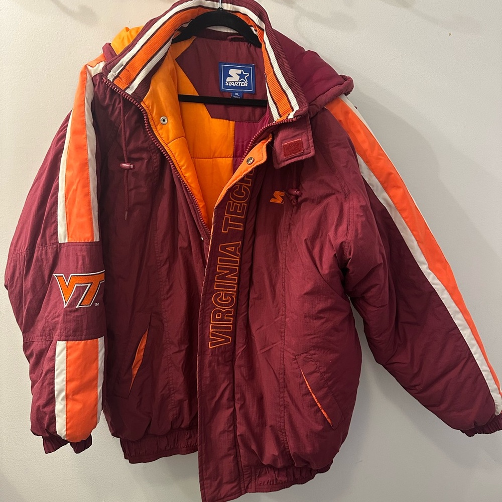 STARTER Virginia Tech Maroon and Orange Puffer Jacket with Hood